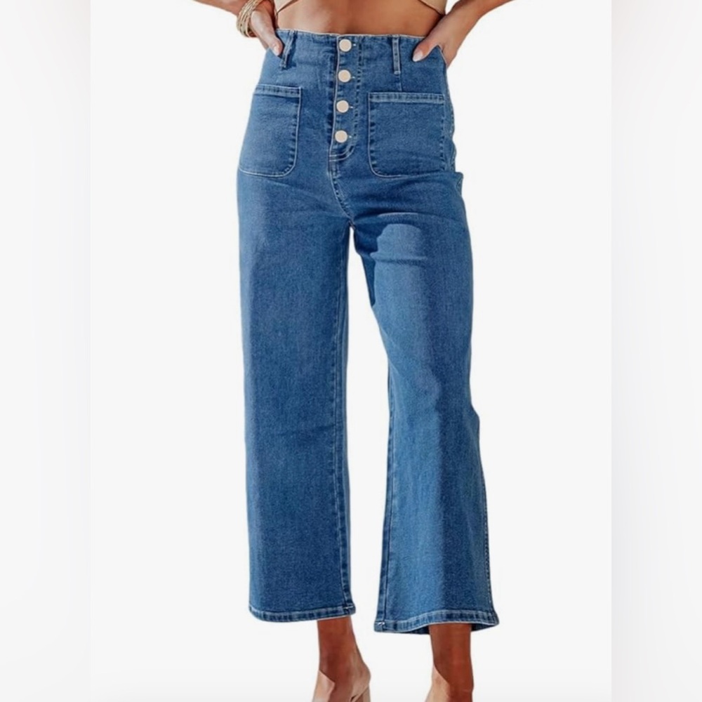 Capri buttonfly capri jeans